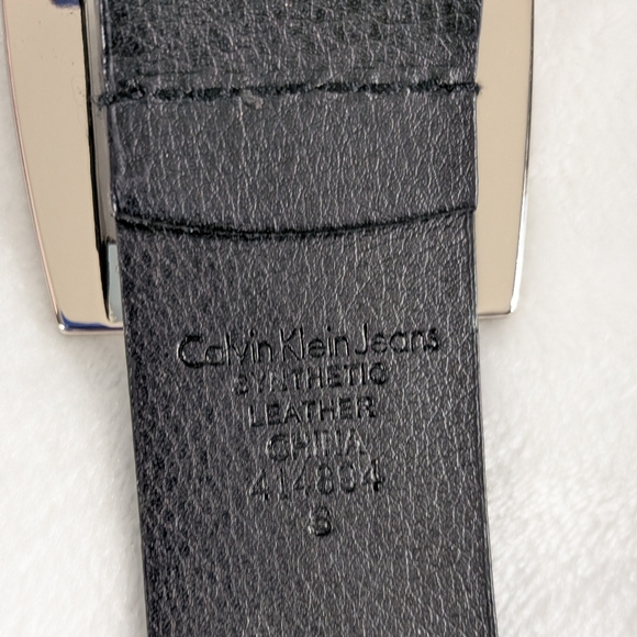❤️ Calvin Klein Jeans Silver Studded Black Faux Leather Belt Size Small - Picture 4 of 7